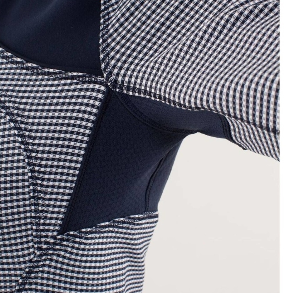 Lululemon Forme Jacket - Picture 7 of 13